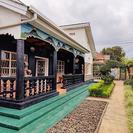 Amahoro Guest House Ruhengeri Buitenkant foto