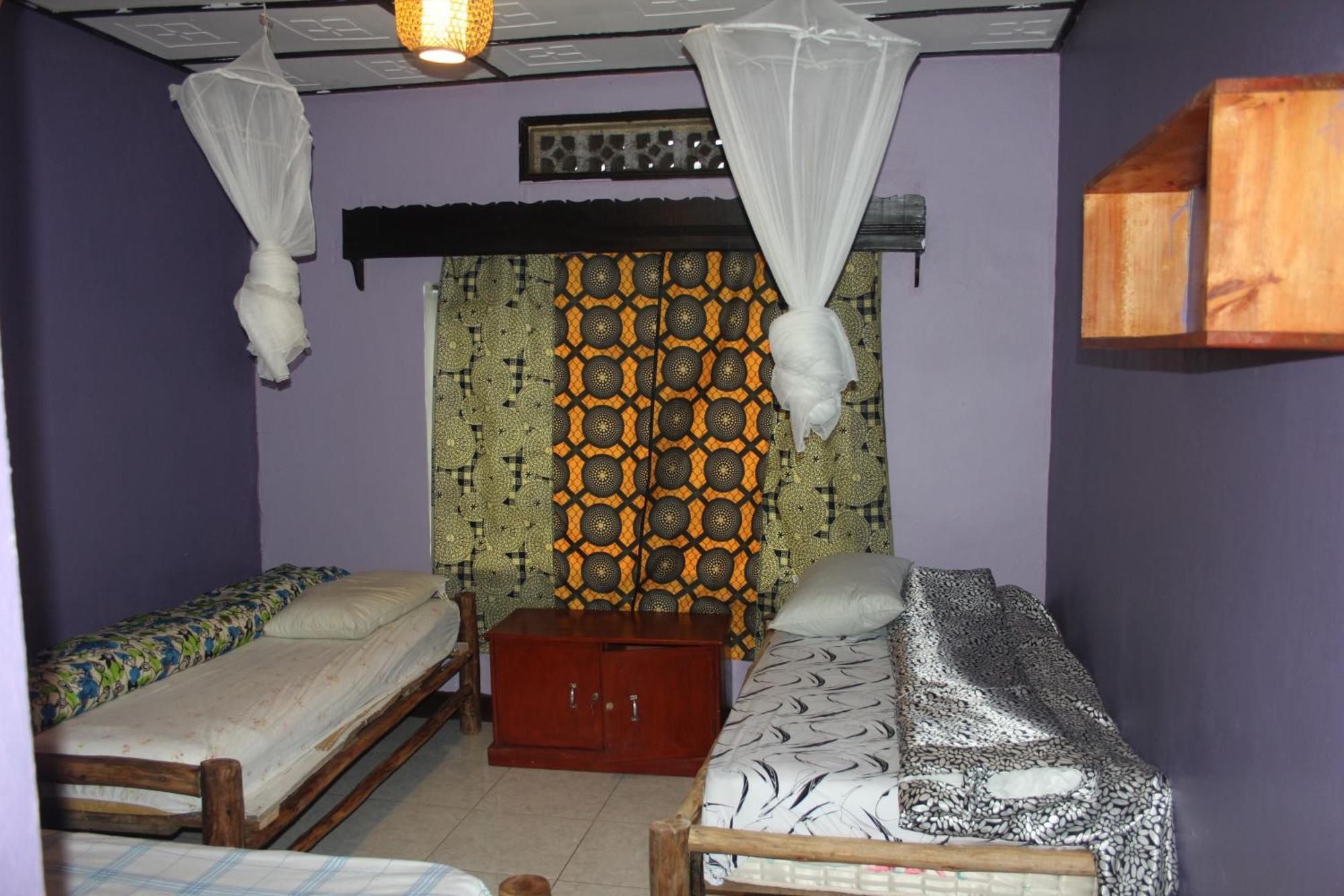 Amahoro Guest House Ruhengeri Buitenkant foto