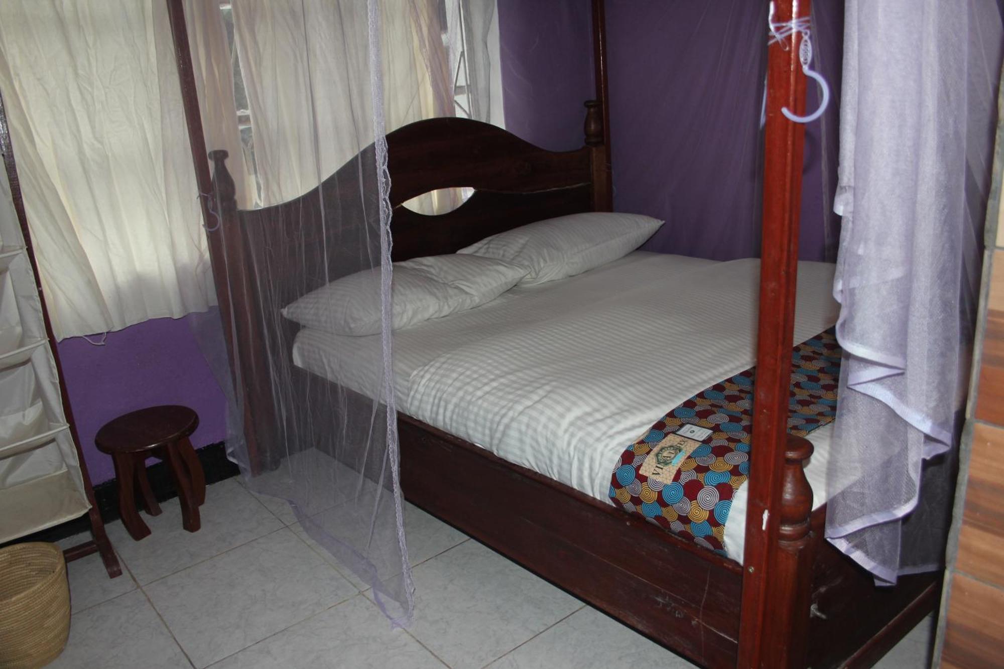 Amahoro Guest House Ruhengeri Buitenkant foto