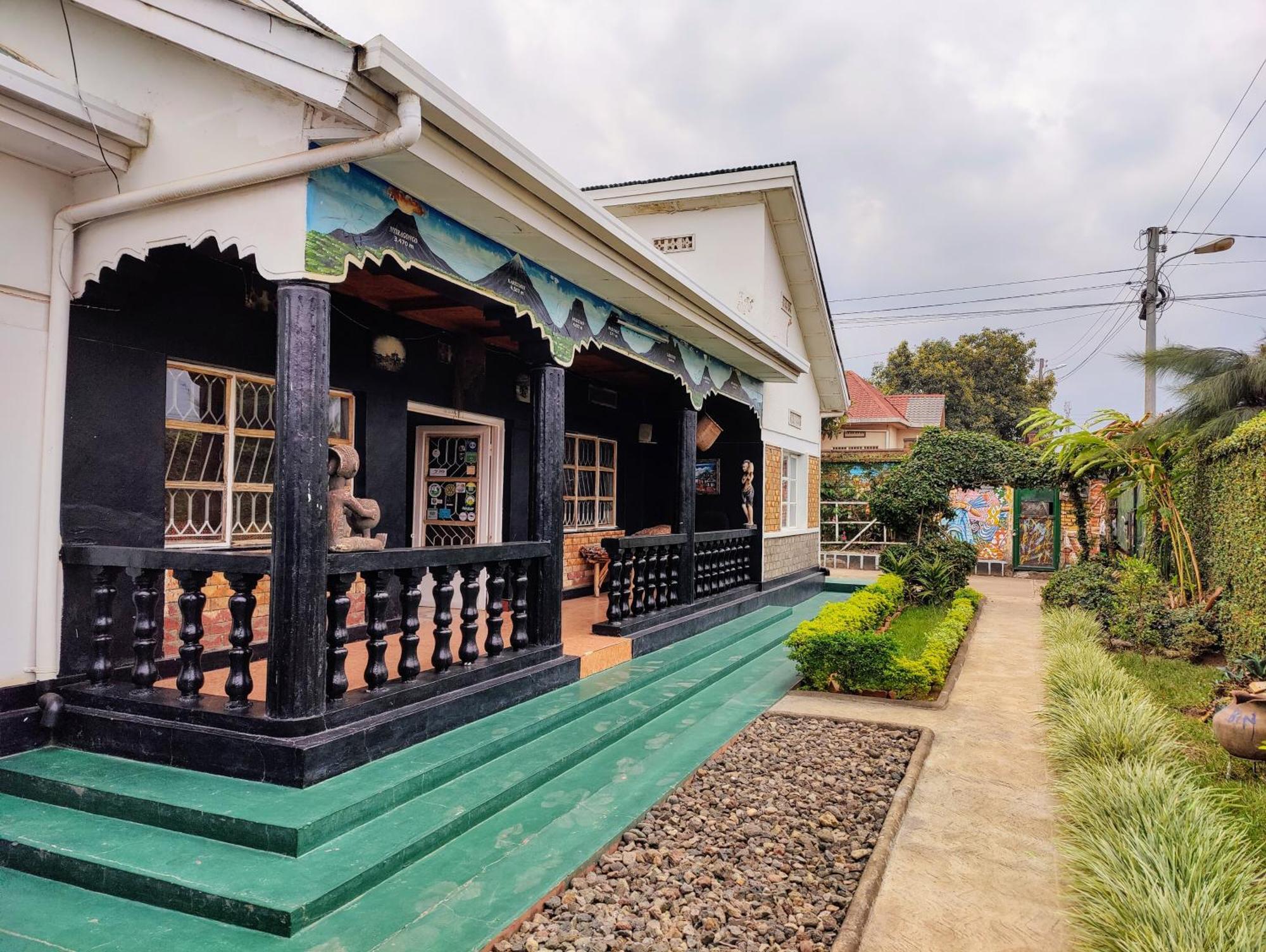 Amahoro Guest House Ruhengeri Buitenkant foto