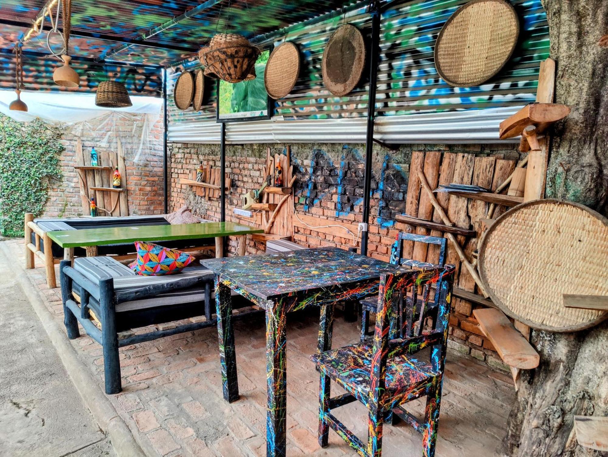 Amahoro Guest House Ruhengeri Buitenkant foto