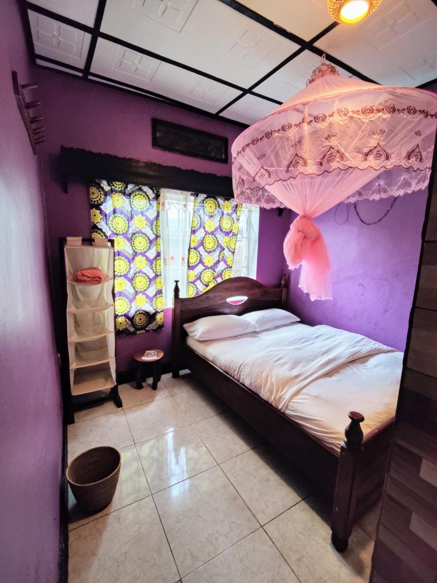 Amahoro Guest House Ruhengeri Buitenkant foto
