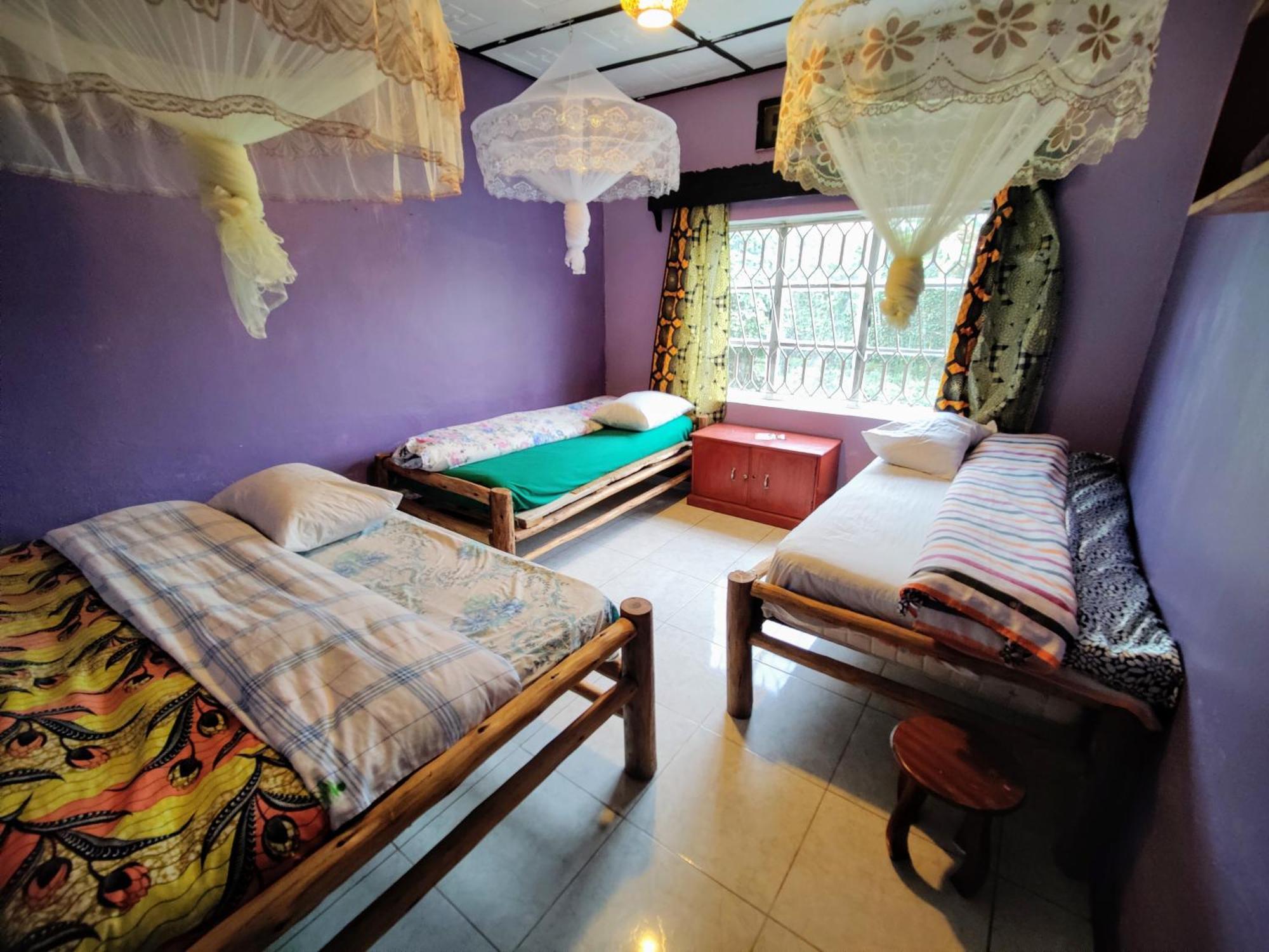 Amahoro Guest House Ruhengeri Buitenkant foto